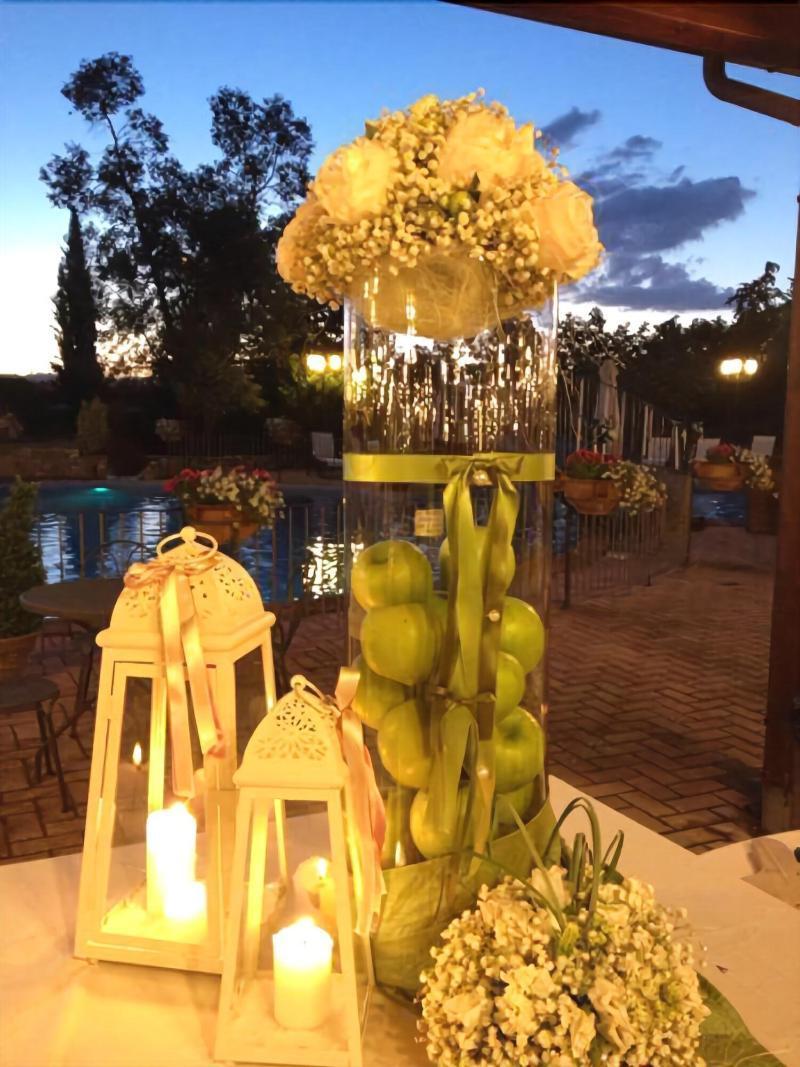 Отель Relais Madonna Di Campagna Бастия-Умбра Экстерьер фото